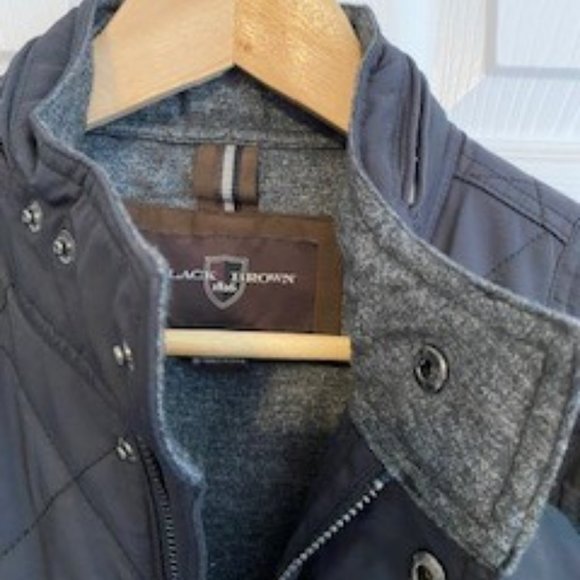 Clearance: Men's Black & Brown Navy Quilted Jacket - Picture 3 of 11